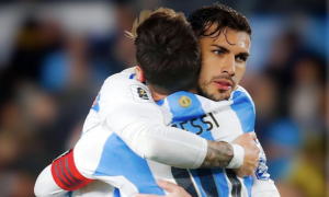 Finale Mondiale, rissa dopo il fischio finale: Paredes espulso nel caos in campo