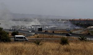 Ennesimo incendio nel Cagliaritano, fiamme a Monserrato: chiusa la statale per motivi di sicurezza