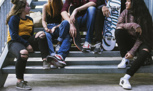 Criminalit&agrave; minorile, il governo vara il ddl &ldquo;anti-maranza&rdquo;: imputabilit&agrave; presunta dai 14 anni