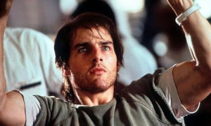 Suri dice addio al cognome Cruise: la figlia di Tom Cruise sceglie il nome della madre