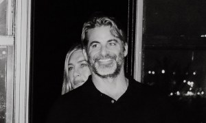 Jennifer Aniston: meno set e pi&ugrave; tempo con&nbsp;Jim Curtis, cresce la preoccupazione tra gli amici