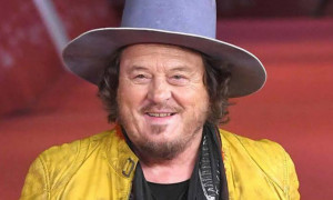 Zucchero senza filtri su Sanremo e De Martino: "Non lo conosco come cultore musicale"
