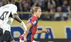 Cagliari, subito 3 punti: a Parma decide Romano con dedica a Trepy