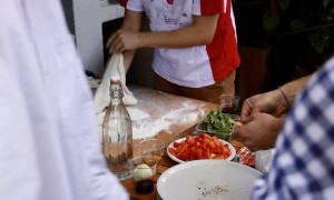 Festa privata finisce male: ristoratore aggredito per il ritardo delle pizze