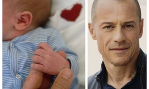Stefano Accorsi pap&agrave; per la quinta volta: &egrave; nato Davide, l&rsquo;annuncio con una tenera foto sui social