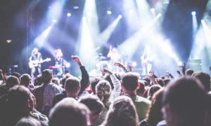 Brasile, acqua gratis ai grandi eventi: nasce la &ldquo;Legge Taylor Swift&rdquo;