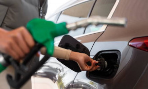 Caro carburanti, anche IP mette un freno ai prezzi: limiti per benzina e diesel